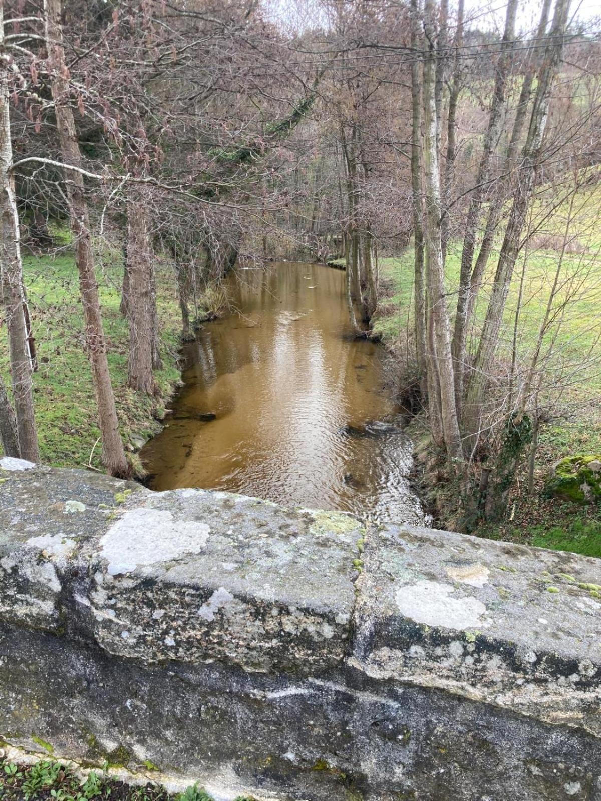 Jolie Maison De Campagne, Compostelle Soleymieux Exterior photo